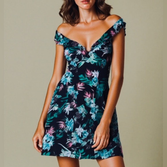 Guess black sleeveless floral a line dress ❤️ - Picture 1 of 8